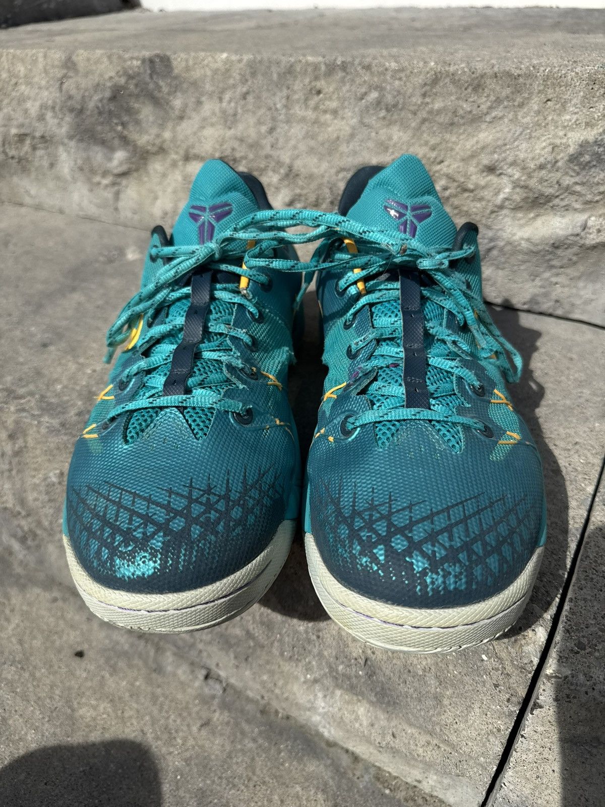 Nike Nike Zoom Kobe Bryant Venomenon 4 2013 Size US 12 / EU 45 - 3 Thumbnail