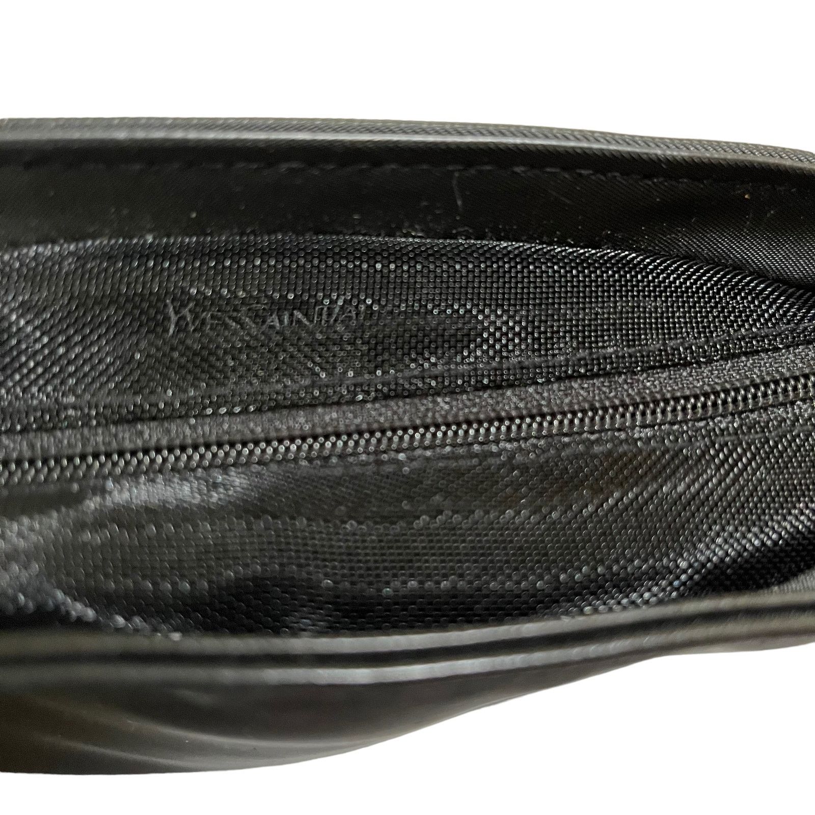 Yves Saint Laurent Yves Saint Laurent Opium Black Zip Pouch Cosmetic Bag Clutch Size ONE SIZE - 5 Thumbnail