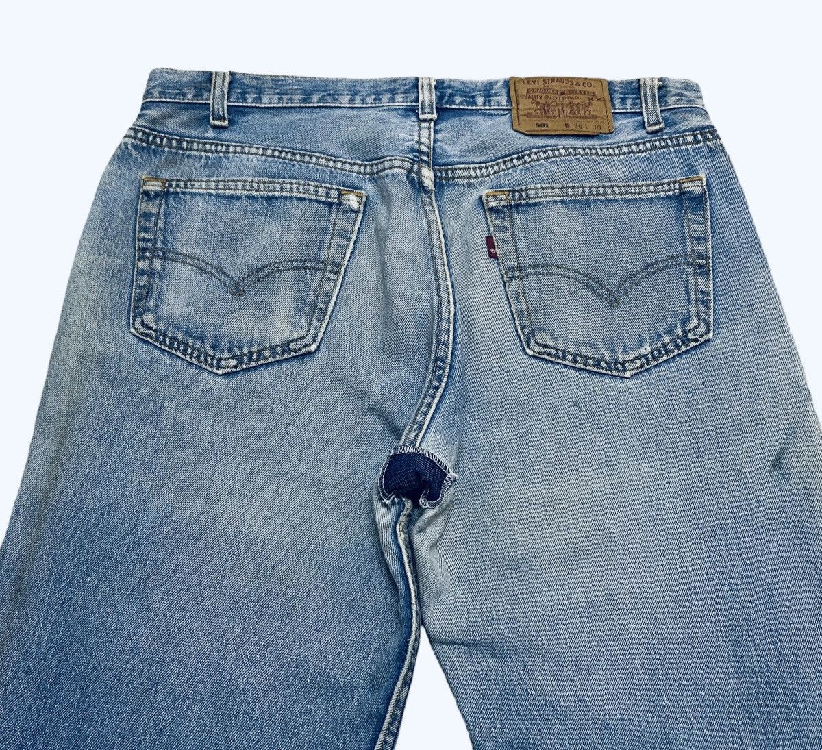 Levi's × Vintage Rare Design Vintage Brand Levis 501 Patchwork Jeans 1990s Size US 36 / EU 52 - 4 Thumbnail