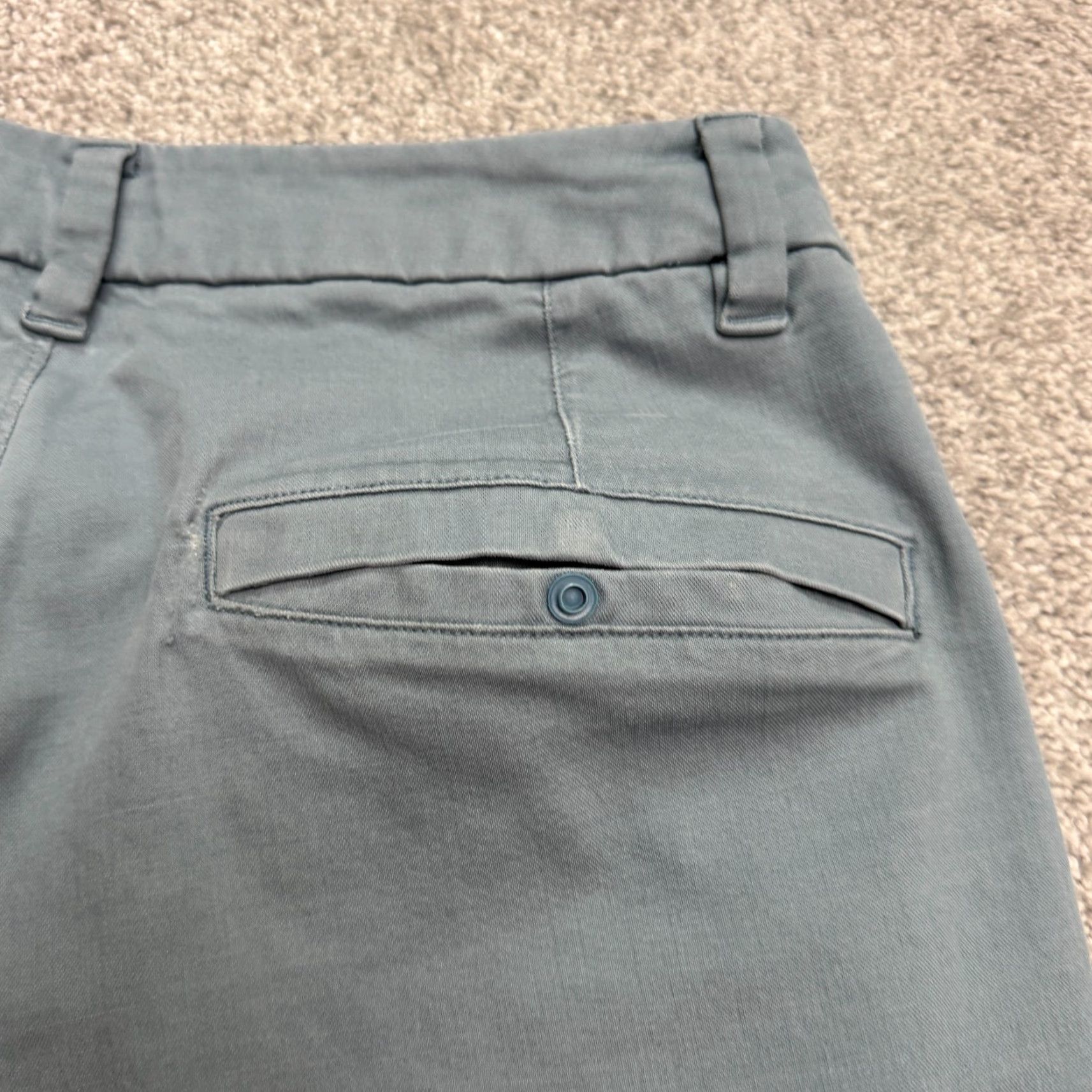 Lululemon Lululemon Shorts Men 30 Blue Chino Flat Front Breathable Cotton Pockets Mens Size US 30 / EU 46 - 3 Thumbnail