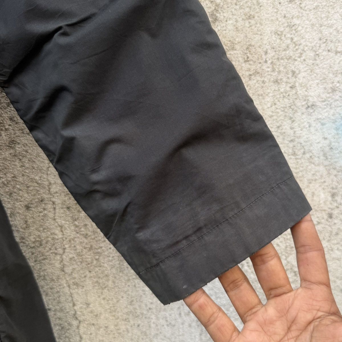 Gucci VTG Gucci Long Coat Faded Waxed Black Size 50 Made In Italy Size US M / EU 48-50 / 2 - 12 Thumbnail