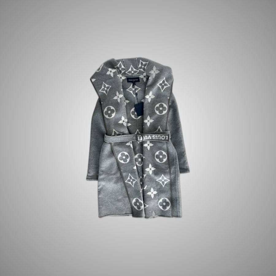 Louis Vuitton LOUIS VUITTON GREY & WHITE MONOGRAM WOMEN'S PEACOAT Size US L / EU 52-54 / 3 - 1 Thumbnail