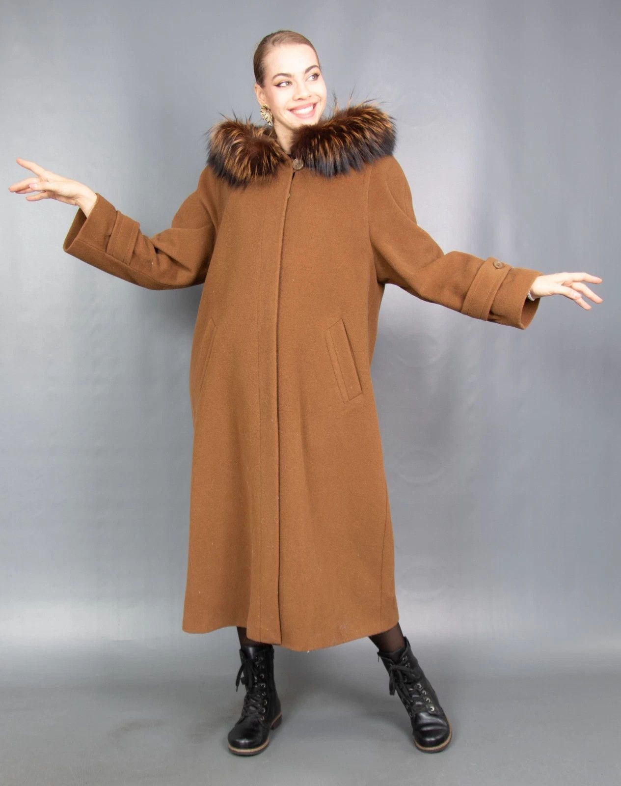 Vintage 18842 WOOL CASHMERE COAT WITH SILVER FOX HOOD PELZ SIZE XL Size XL / US 12-14 / IT 48-50 - 7 Thumbnail