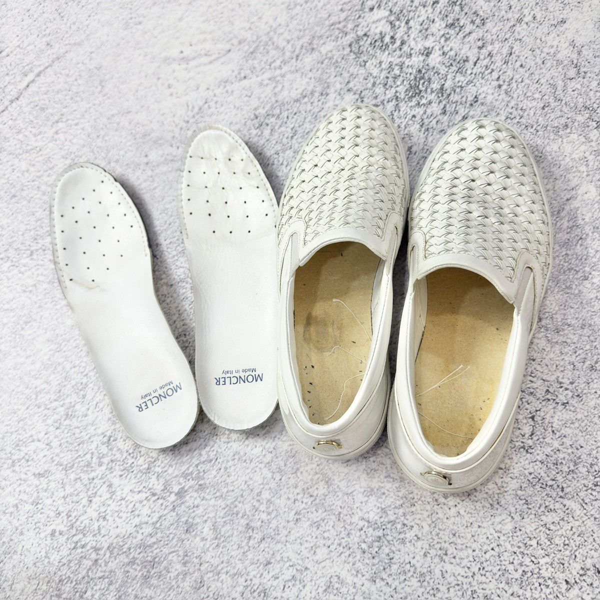 Moncler Moncler White Leather Slip Ons EU37 UK4.5 US7.5 Size US 7.5 / IT 37.5 - 11 Thumbnail