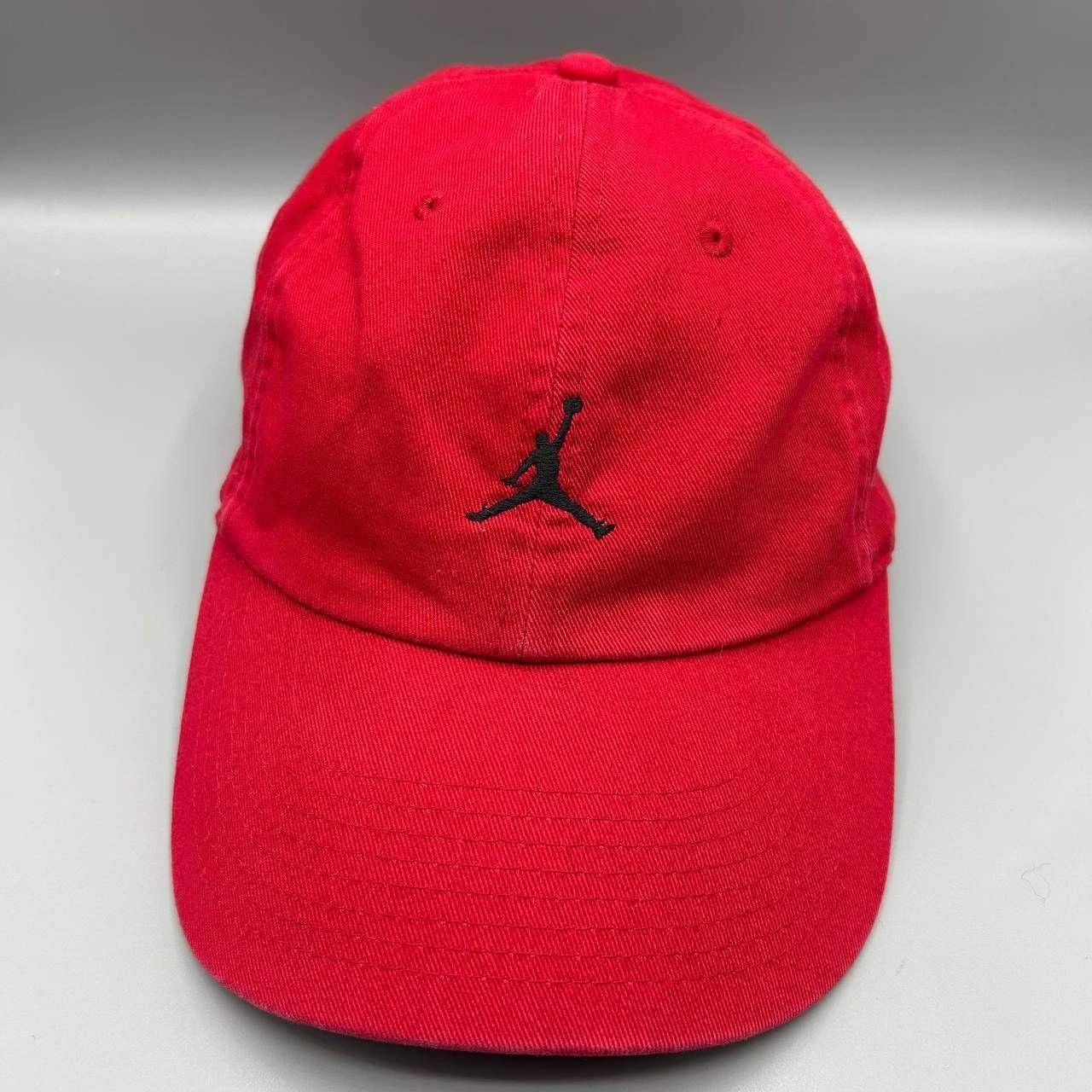 Jordan Brand Air Jordan Hat Men Red Embroidered Strap Back Cap Cotton Size ONE SIZE - 1 Thumbnail