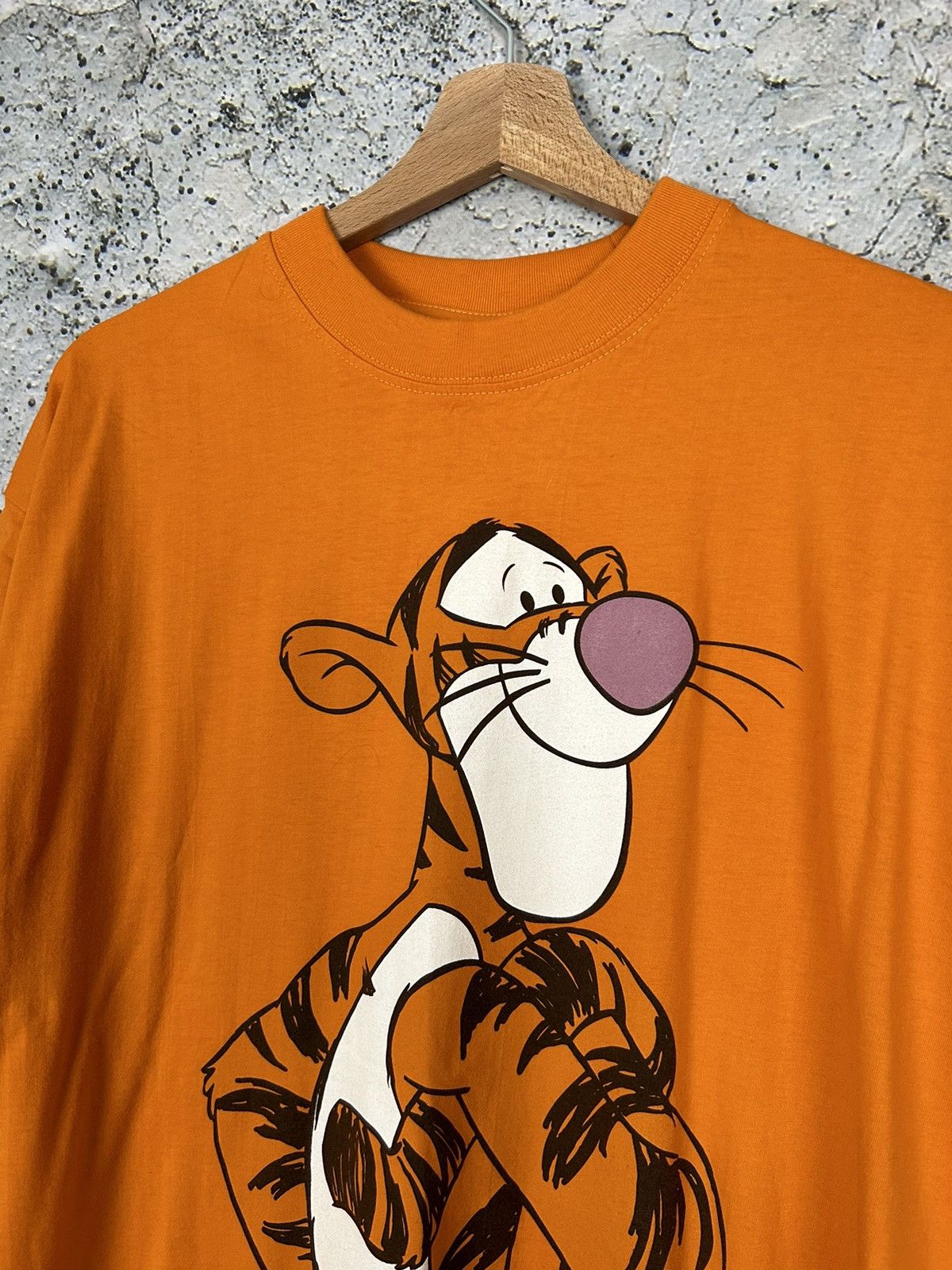 Disney × Vintage Vintage Tigger Winnie The Pooh Disneyland Graphic Tee 90s Size US XL / EU 56 / 4 - 3 Thumbnail
