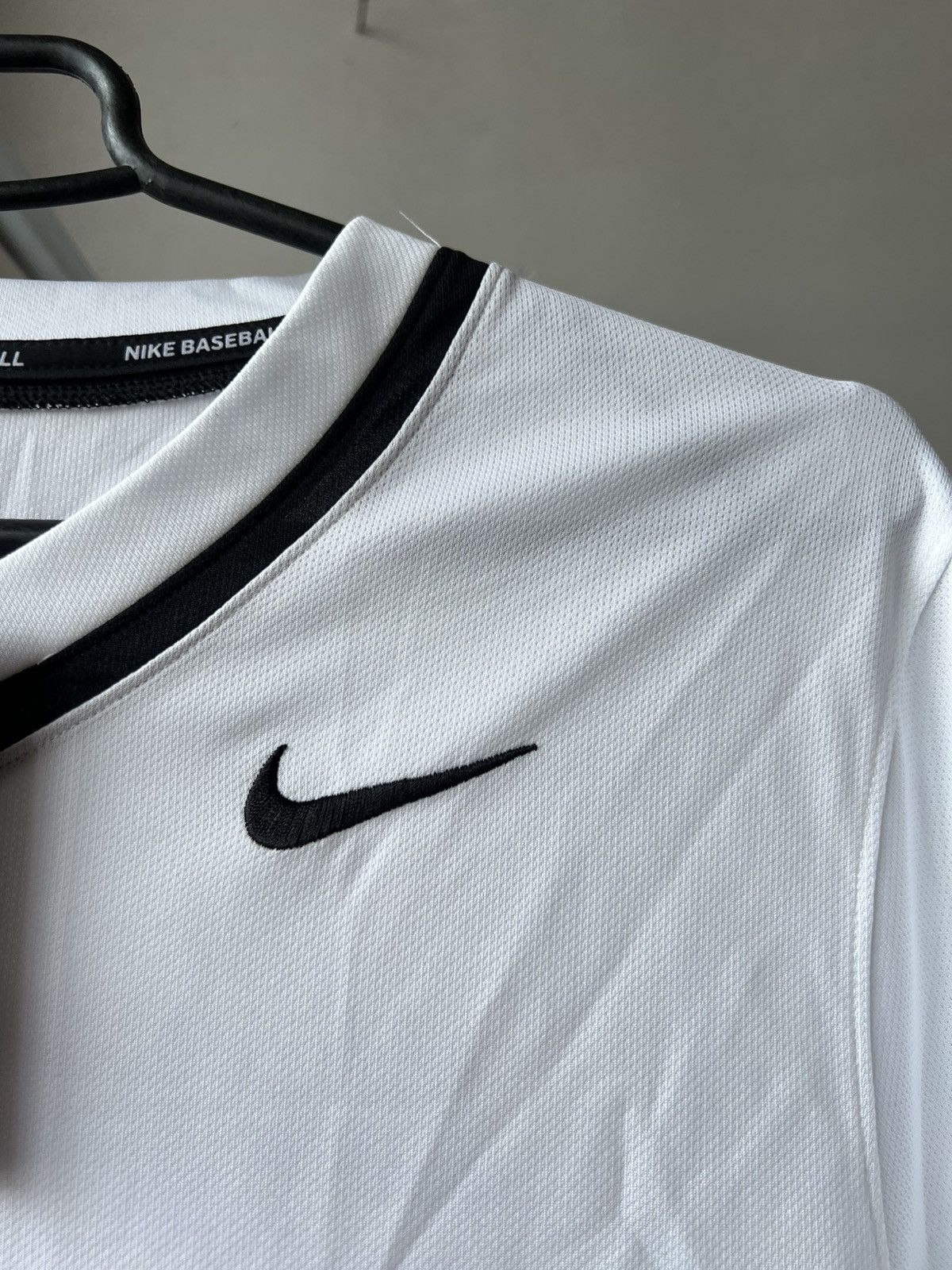 Nike NIKE BOISE STATE BRONCOS BASEBALL JERSEY SHIRT MEN’S NWT NEW Size US M / EU 48-50 / 2 - 8 Thumbnail