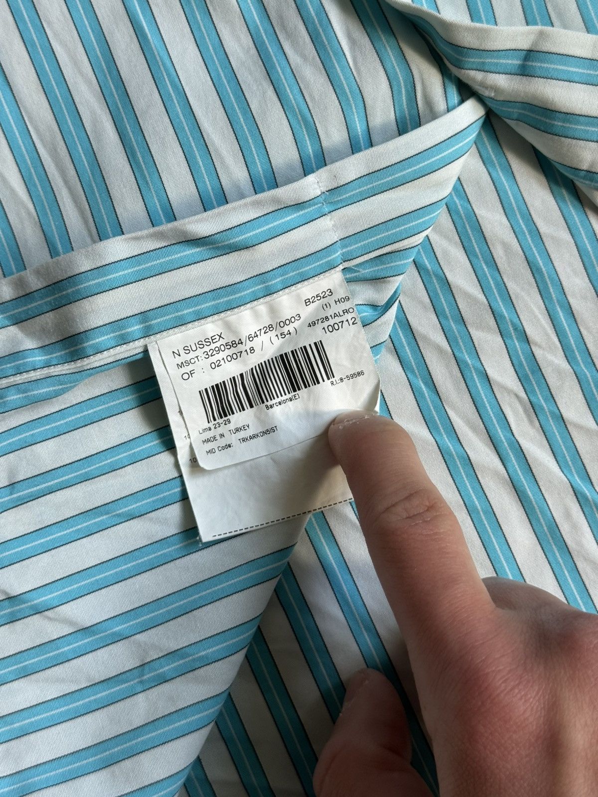 Burberry Vintage Burberry Stripped Button Up Shirt Size US S / EU 44-46 / 1 - 12 Thumbnail
