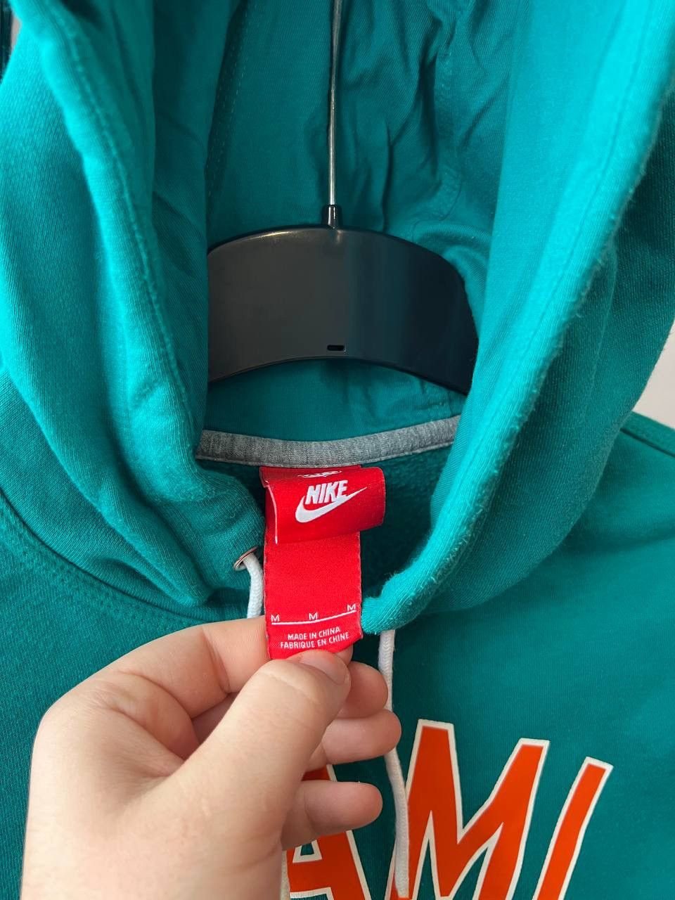 Nike MIAMI DOLPHINS NIKE MENS FAN AUTHENTIC HOODIE SIZE M Size US M / EU 48-50 / 2 - 7 Thumbnail
