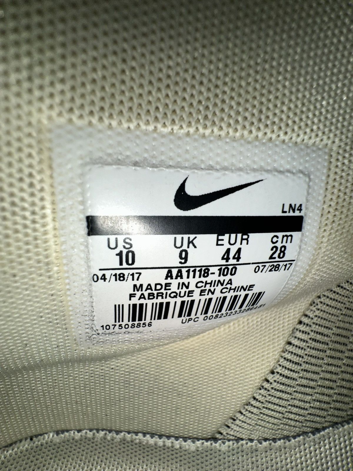 Nike Nike Air Force 1 High '07 LV8 Suede Size US 10 / EU 43 - 14 Thumbnail