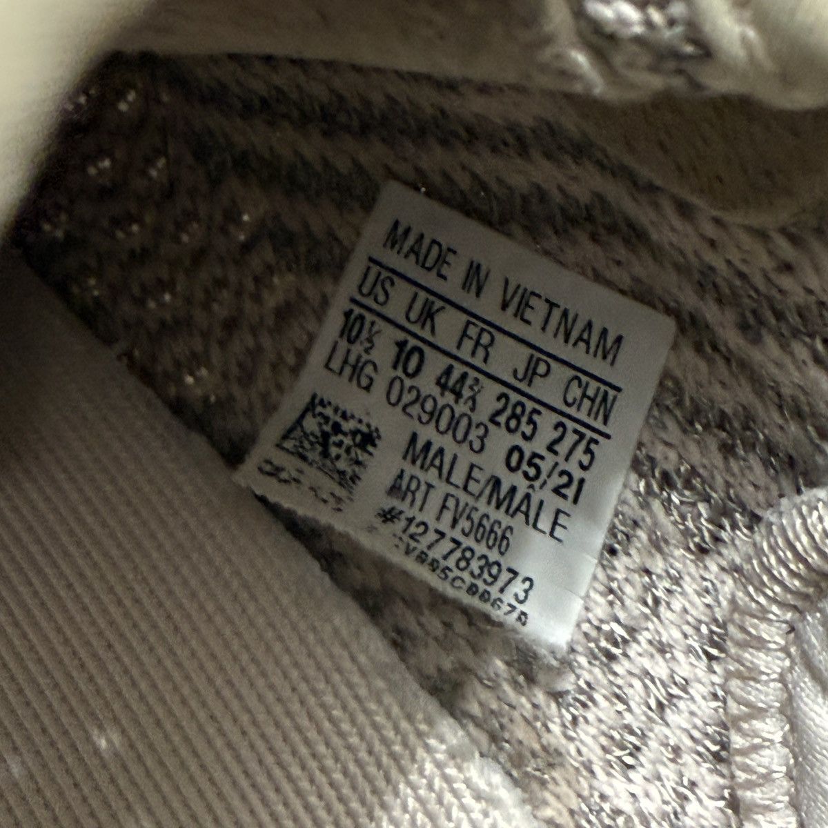 Adidas Adidas Yeezy Boost 350 V2 Synth Reflective FV5666 Men’s 10.5 Size US 10.5 / EU 43-44 - 9 Thumbnail