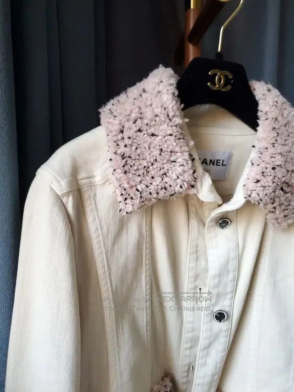 Chanel Chanel Spring Autumn White Denim Jacket . Size L / US 10 / IT 46 - 4 Thumbnail