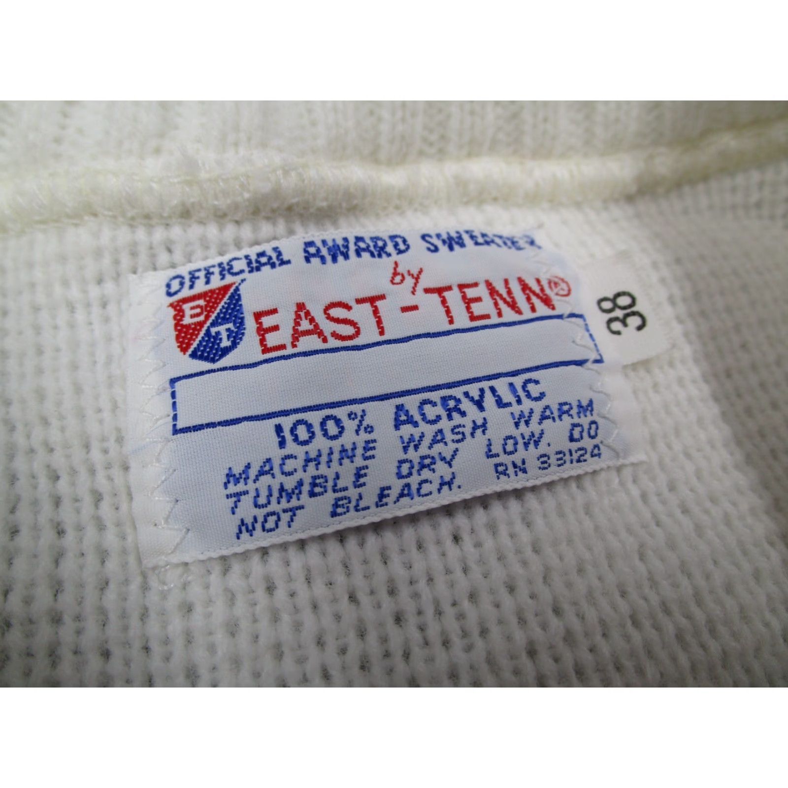 Vintage VINTAGE East-Tenn Sweater Mens 38 White Crew Neck Pullover Varsity School Retro Shirt Men XS? Size US M / EU 48-50 / 2 - 2 Thumbnail