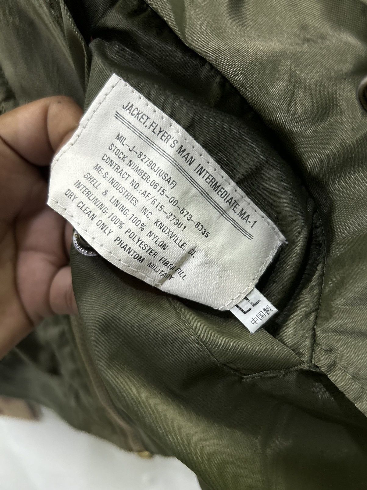 Vintage Vintage Military Style Bomber Jacket Army Green Size US XL / EU 56 / 4 - 10 Thumbnail