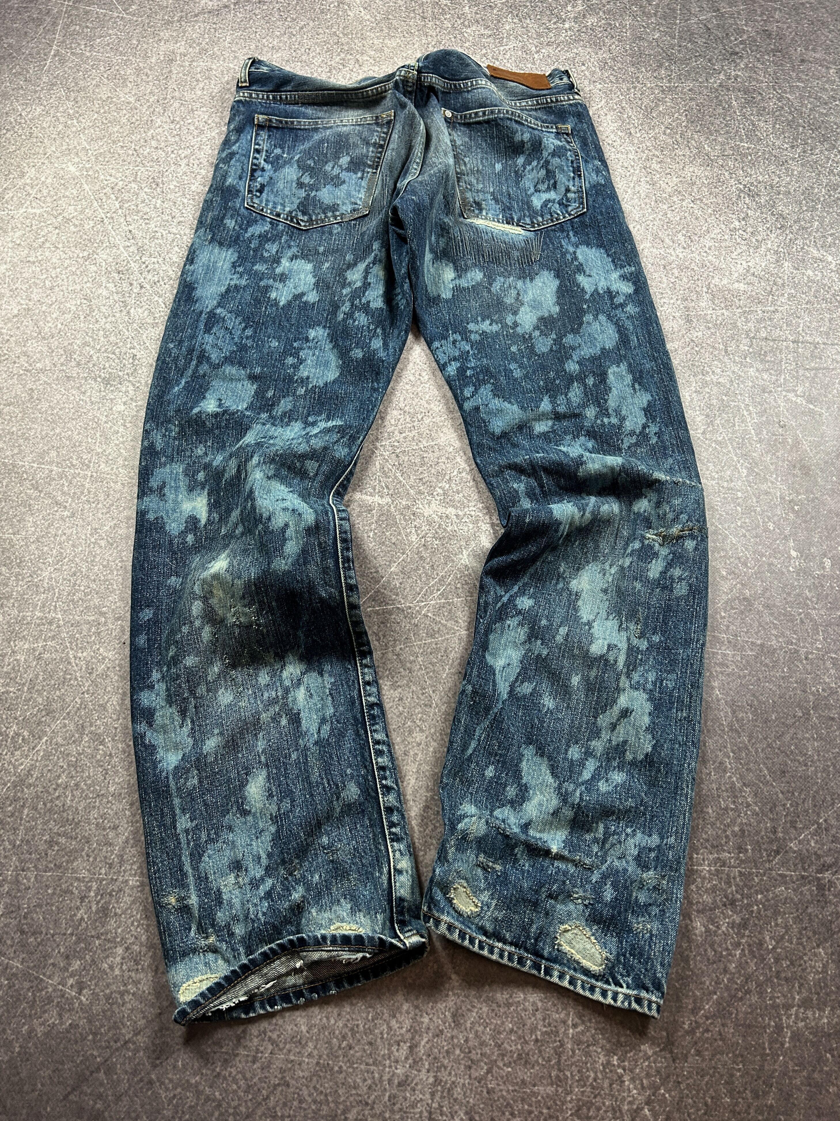 Japanese Brand VTG Distressed Denim Jeans Paint Splatter Fade Y2K Grunge Size US 34 / EU 50 - 2 Thumbnail