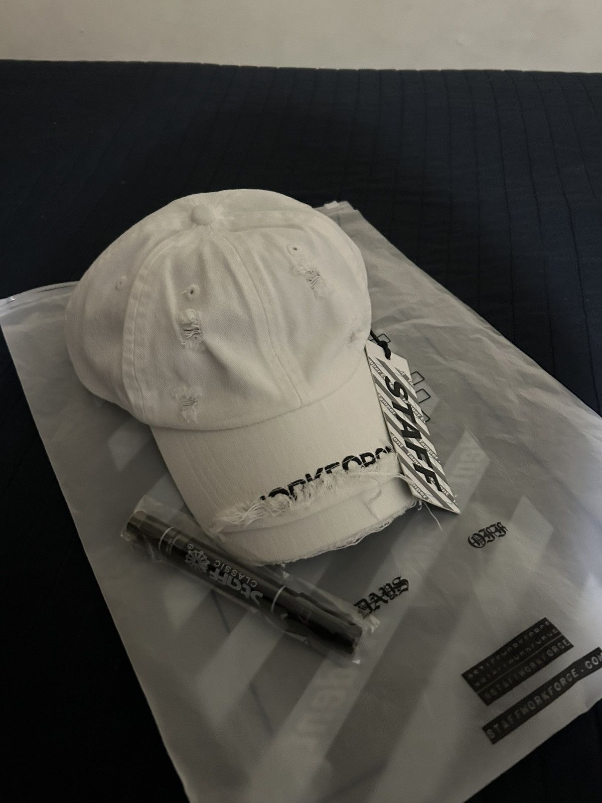 STAFF WORKFORCE Saff white hat Size ONE SIZE - 1 Thumbnail
