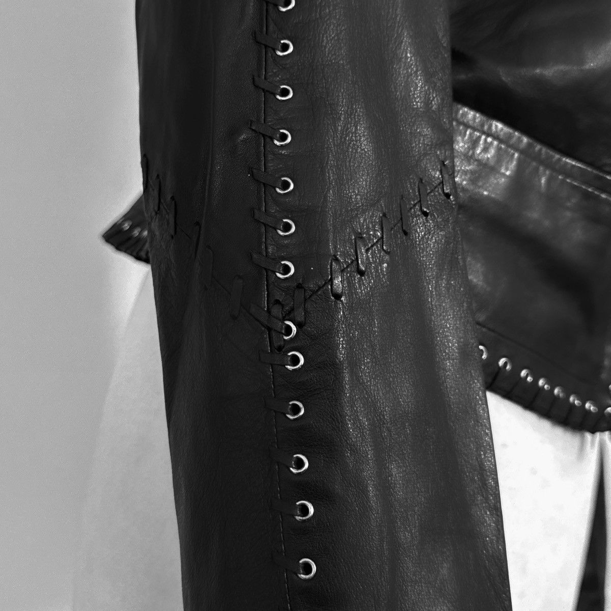 Roberto Cavalli Runway Roberto Cavalli archival leather jacket Size M / US 6-8 / IT 42-44 - 3 Thumbnail