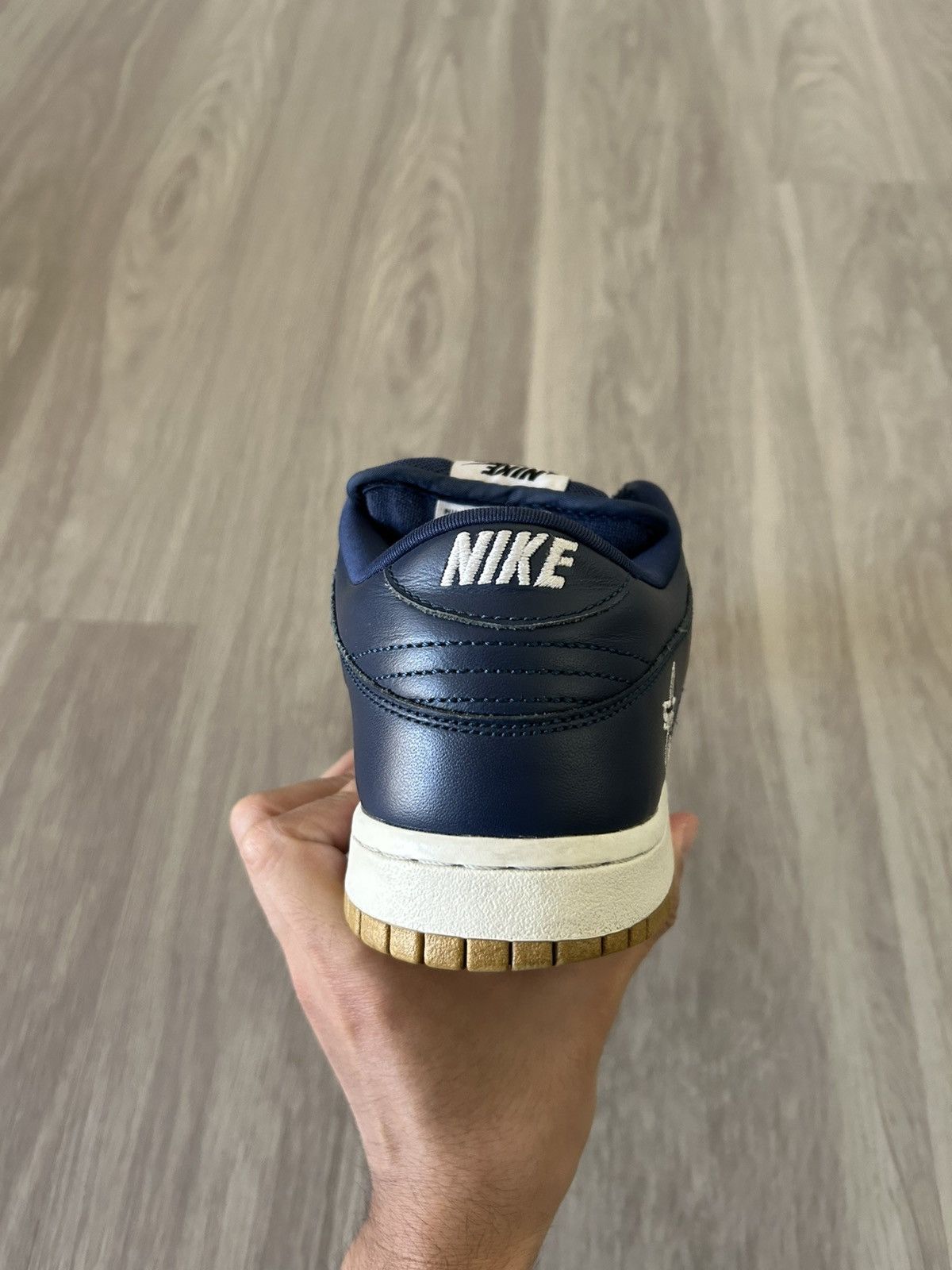 Nike × Supreme Supreme X Nike Dunk Low SB Metallic Gold Size 8.5 Size US 8.5 / EU 41-42 - 10 Thumbnail