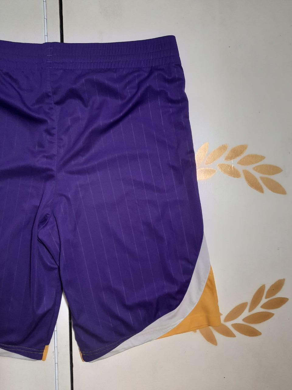 Adidas × NBA Adidas LA Lakers Shorts 2012-2013 Size US 32 / EU 48 - 8 Thumbnail
