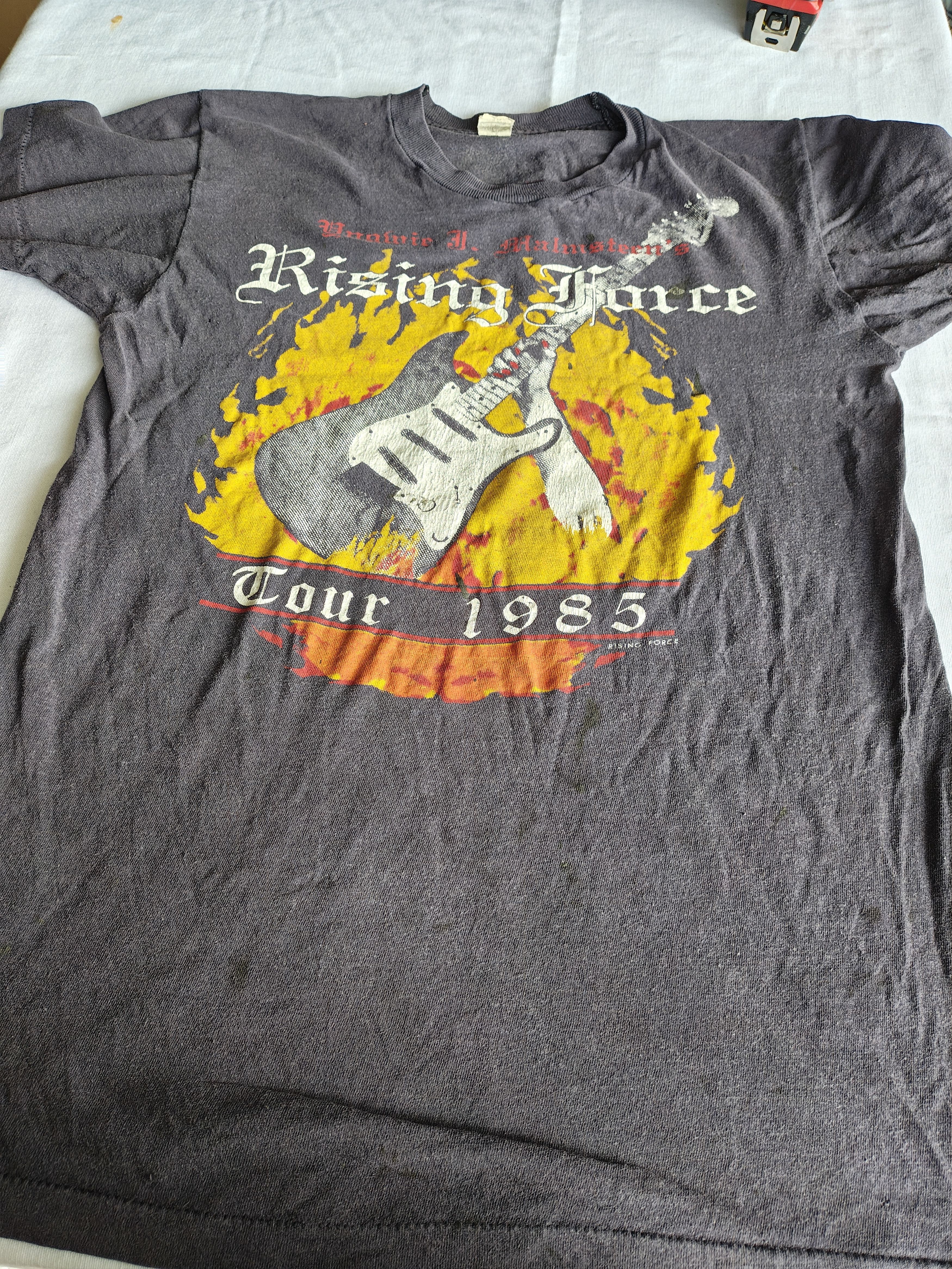 Vintage Vintage 1985 Yngwie Malmsteen Tour Shirt (Fits XS/S) Size US M / EU 48-50 / 2 - 1 Thumbnail