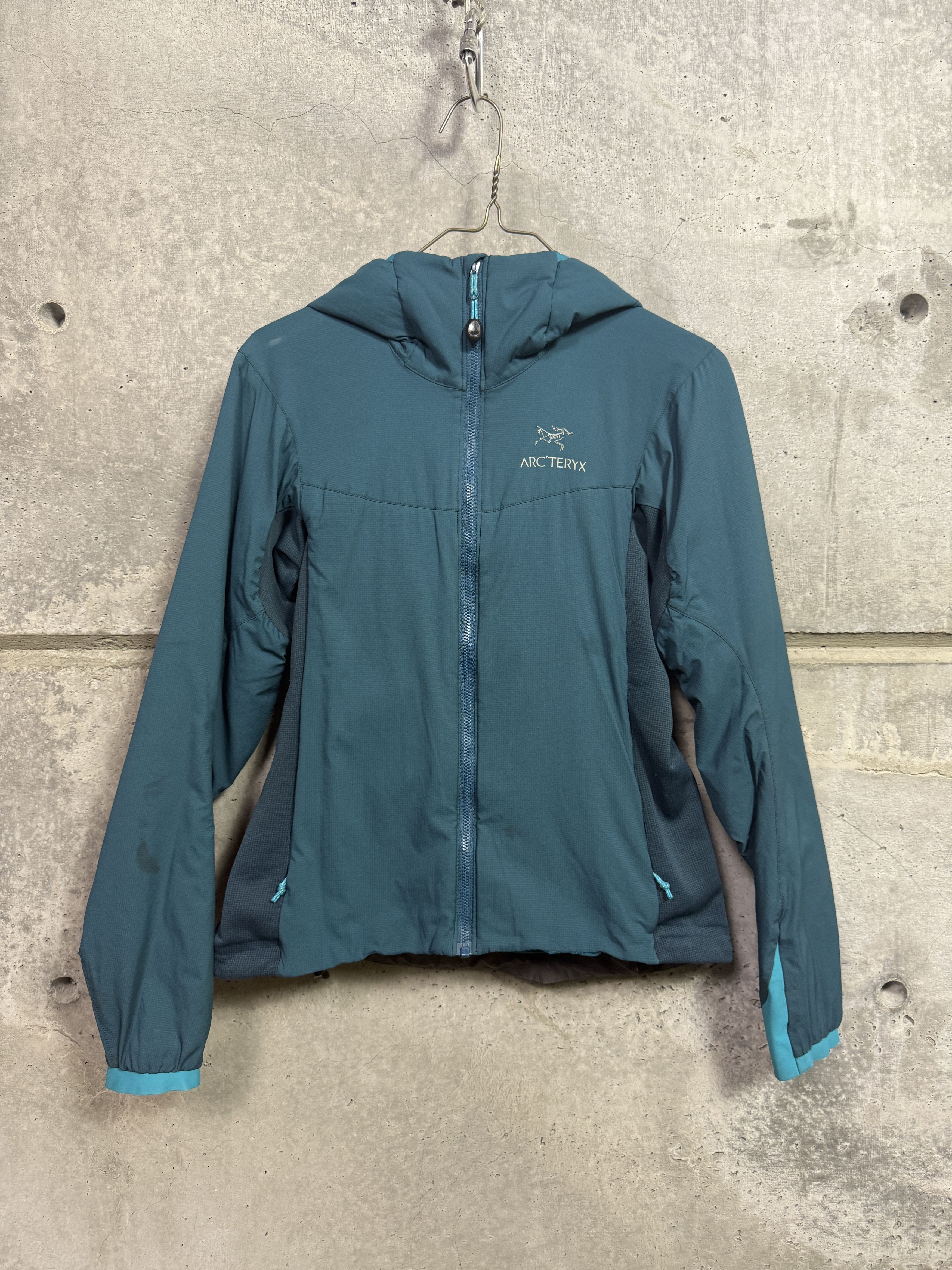 Arc'teryx Arc'Teryx Atom LT Insulated Hoodie Size XS / US 0-2 / IT 36-38 - 3 Thumbnail