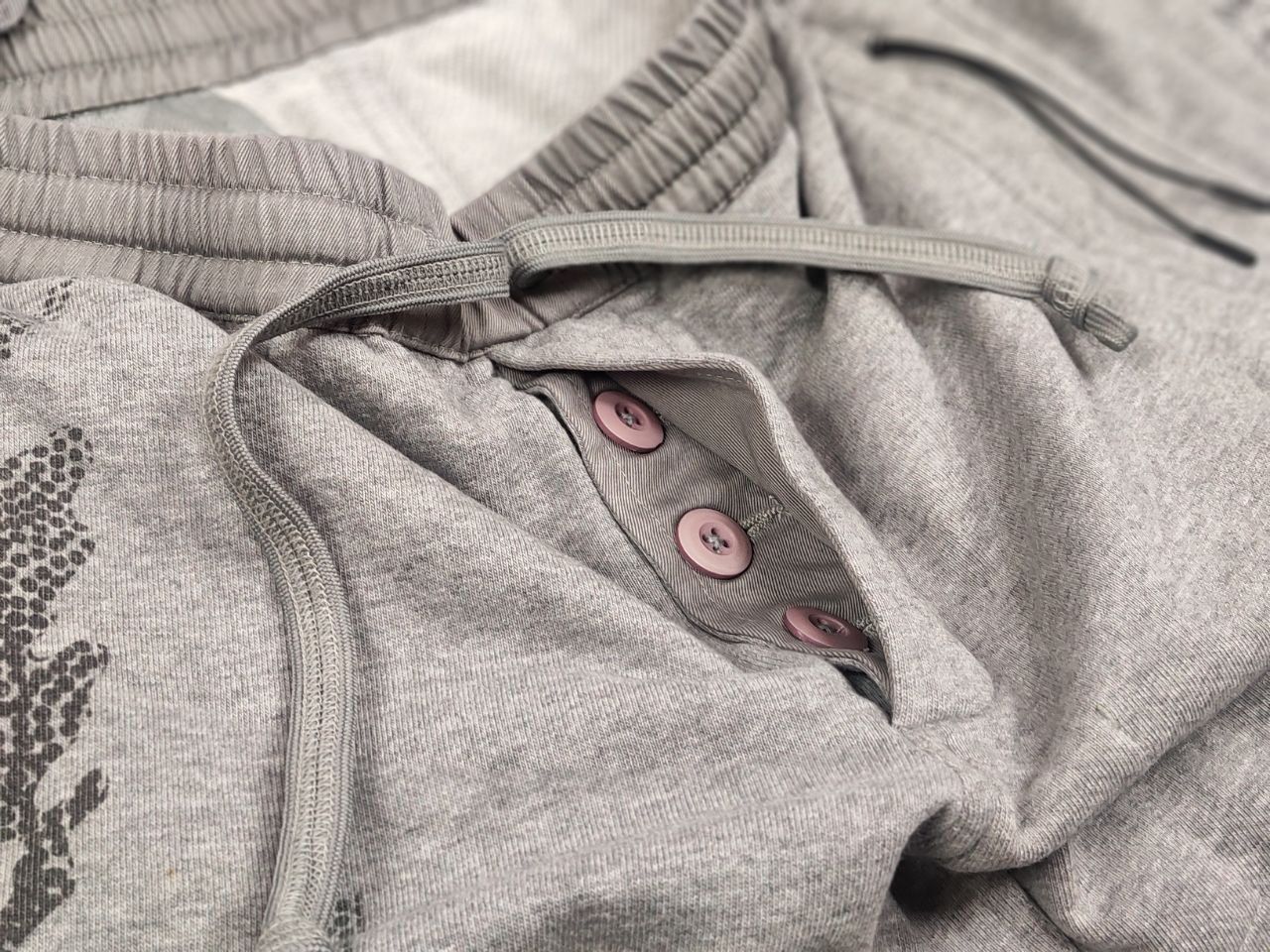 Japanese Brand × Maharishi Maharishi Pacifist Military Design Gray Logo Sweatpants Size US 32 / EU 48 - 15 Thumbnail