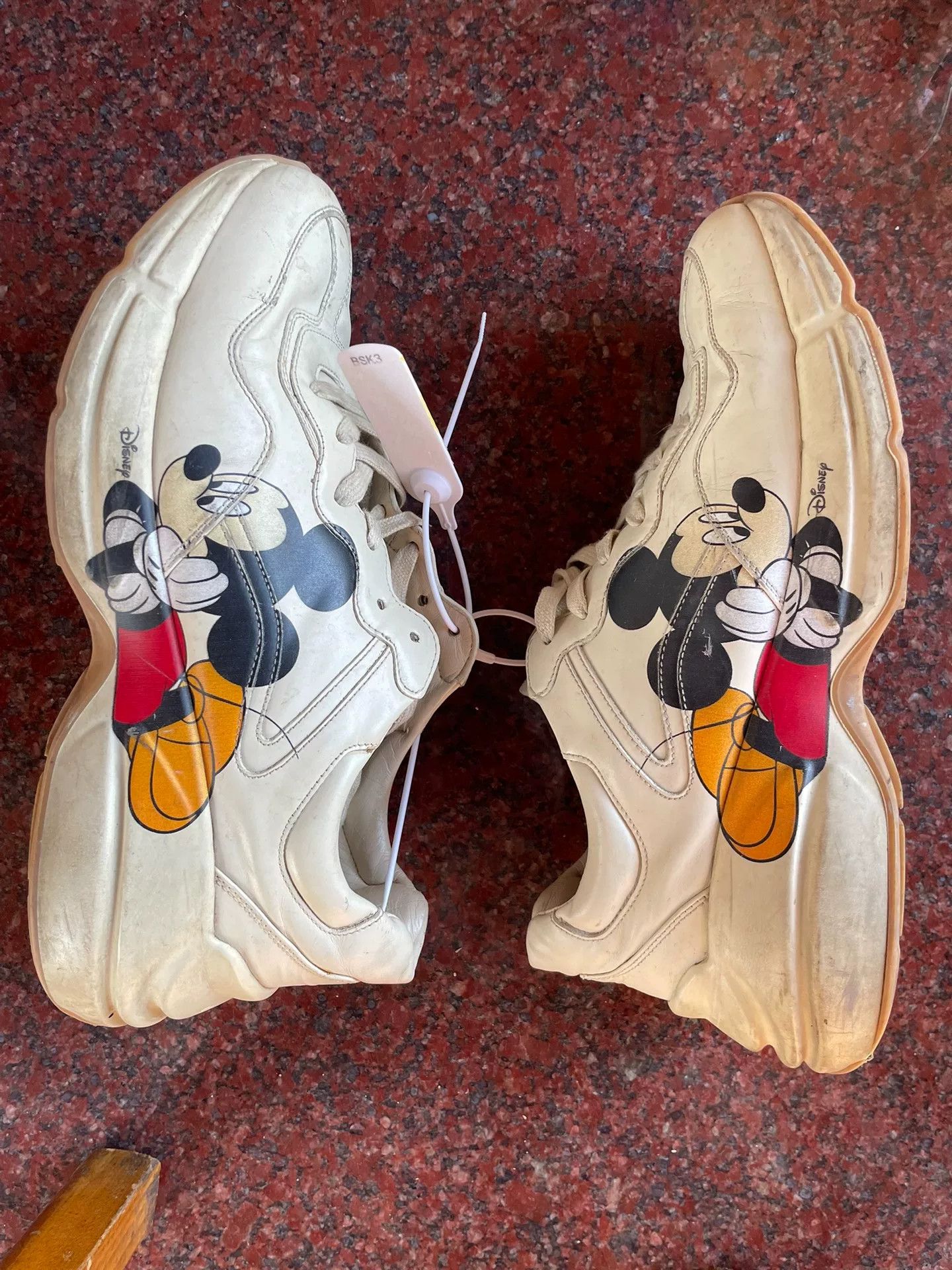 Gucci Gucci Disney Mickey Dad Shoes Size US 10 / EU 43 - 1 Thumbnail
