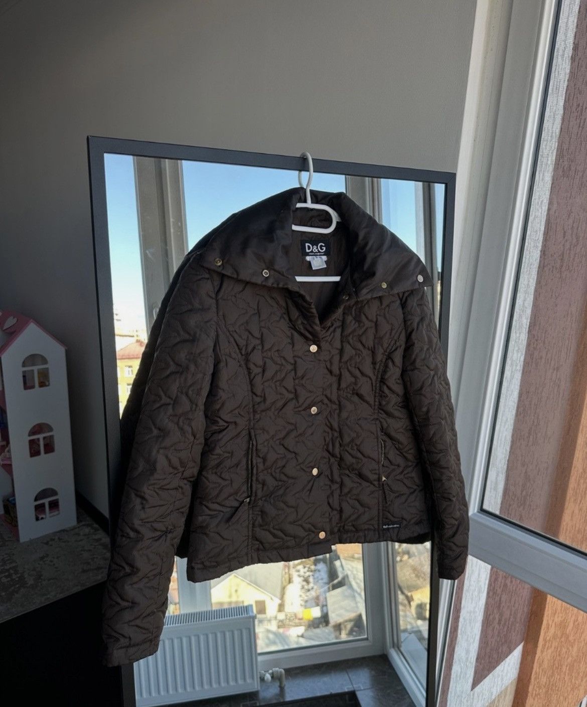 Dolce & Gabbana Vintage Dolce & Gabbana Woman Brown Puffer Jacket Sz S 90s Size S / US 4 / IT 40 - 1 Thumbnail