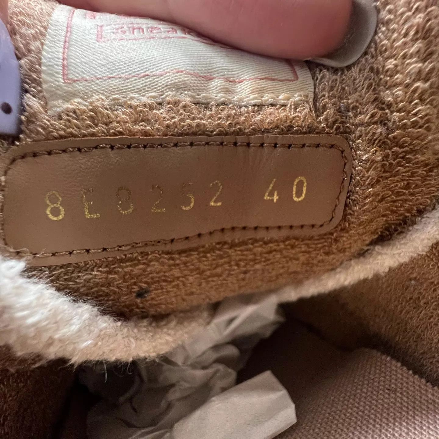 Fendi Fendi Match Pink Size 40 Original Box Like New Size US 9.5 / IT 39.5 - 8 Thumbnail