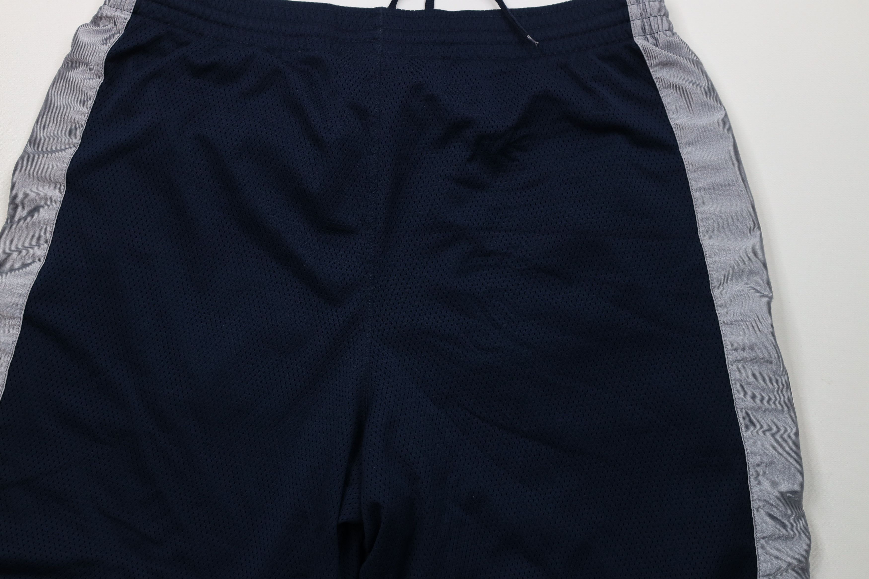 Nike Vintage Nike Mini Swoosh Heavy Mesh Basketball Shorts Blue Size US 36 / EU 52 - 10 Thumbnail