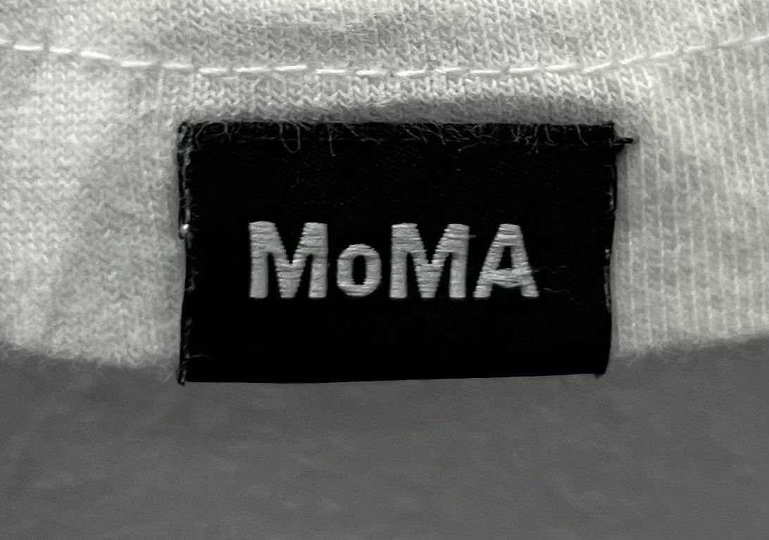 MoMA × Uniqlo UNIQLO MOMA 2022 THE MUSEUM OF MODERN ART SHIRT Size US M / EU 48-50 / 2 - 5 Thumbnail