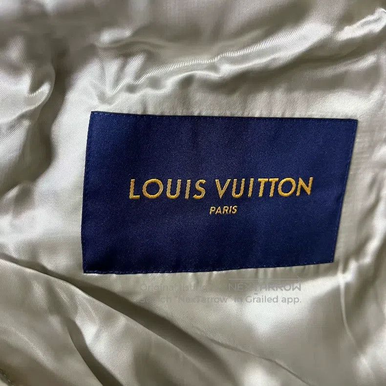 Louis Vuitton Louis Vuitton White Contrasting Patchwork Lettered Cartoon Size US L / EU 52-54 / 3 - 2 Thumbnail