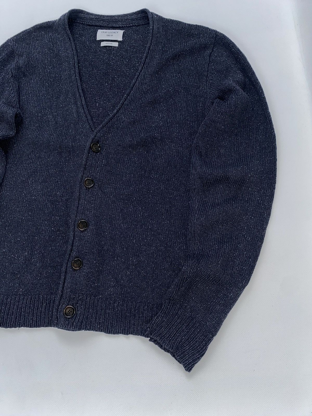 🚨 Out Legacy 1980-81 100% silk knitted cardigan sweater