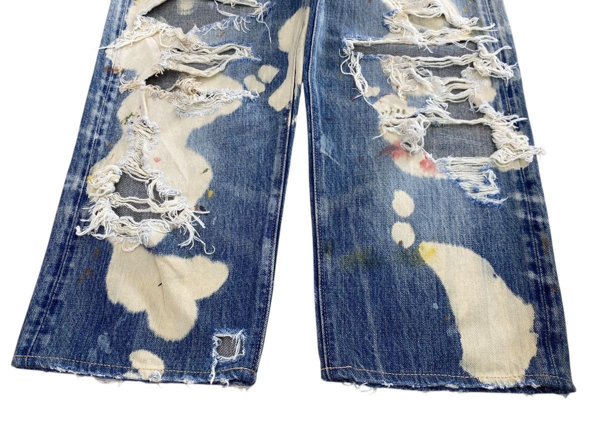 Japanese Brand Japanese Brand Heavy Ripped Artistic Bleach Wash Jeans Size US 32 / EU 48 - 5 Thumbnail