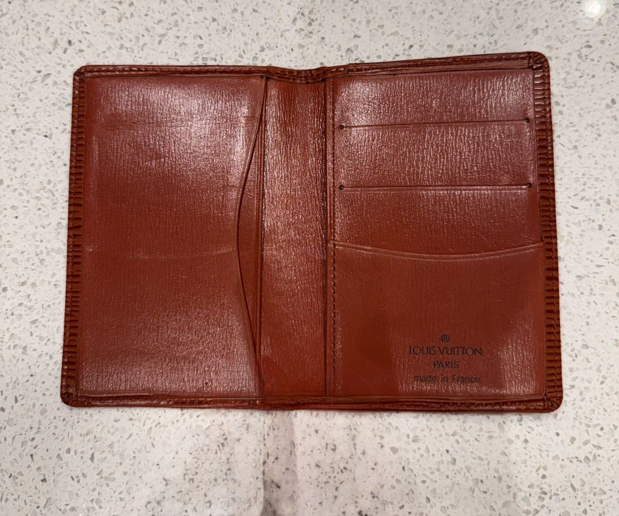 Louis Vuitton Beige Epi Leather Pocket Organizer