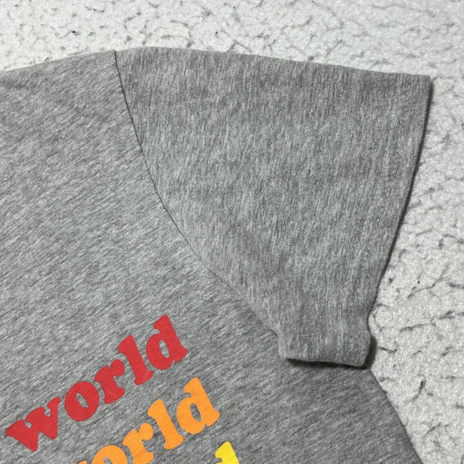 Disney Disney Parks Rainbow Pride Walt Disney World Graphic T Shirt Size S / US 4 / IT 40 - 4 Thumbnail