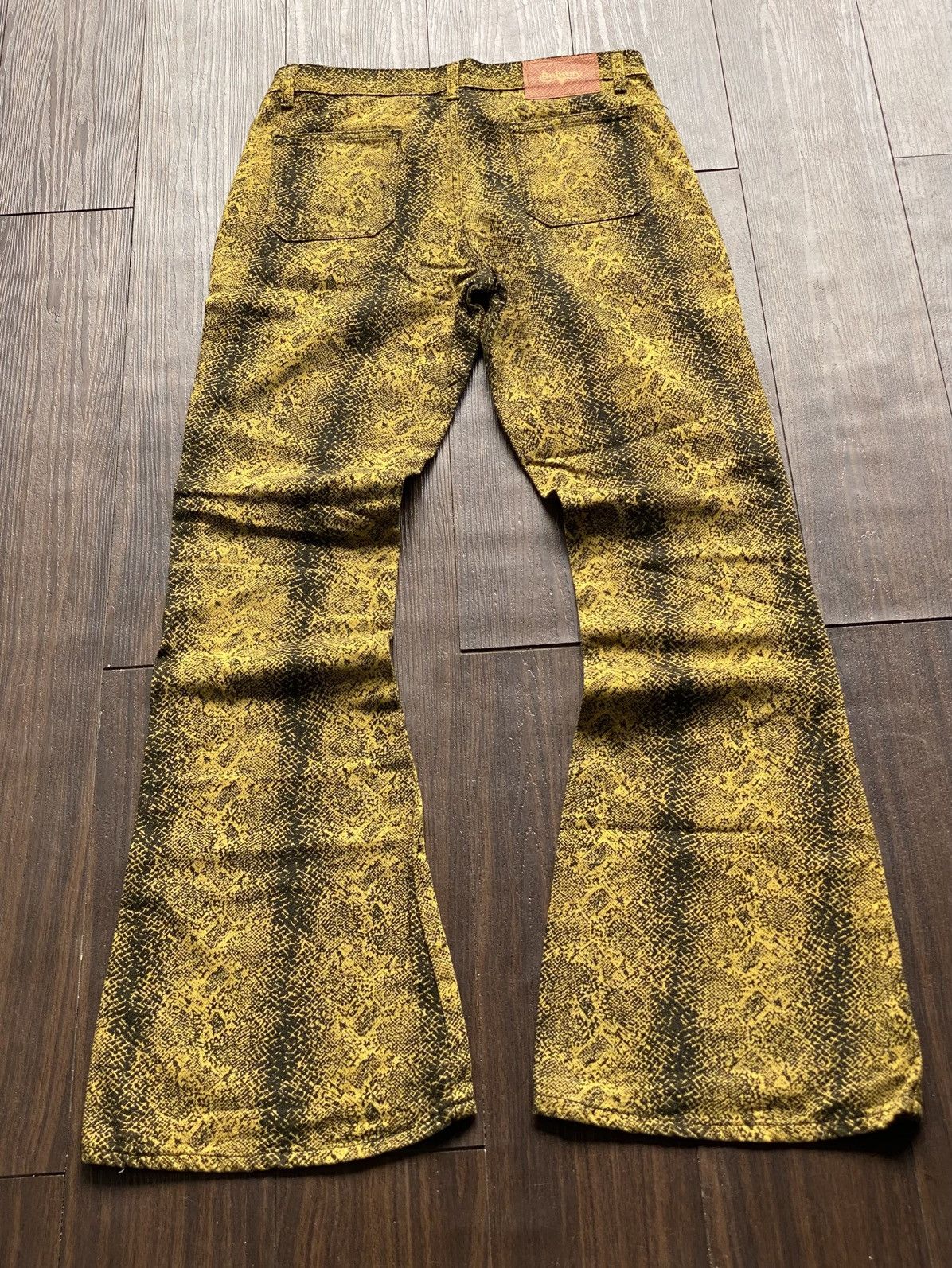 Tornado Mart FLARE SNAKE SKIN BUTTON UP BOBSON WESTREN Size US 31 - 9 Thumbnail