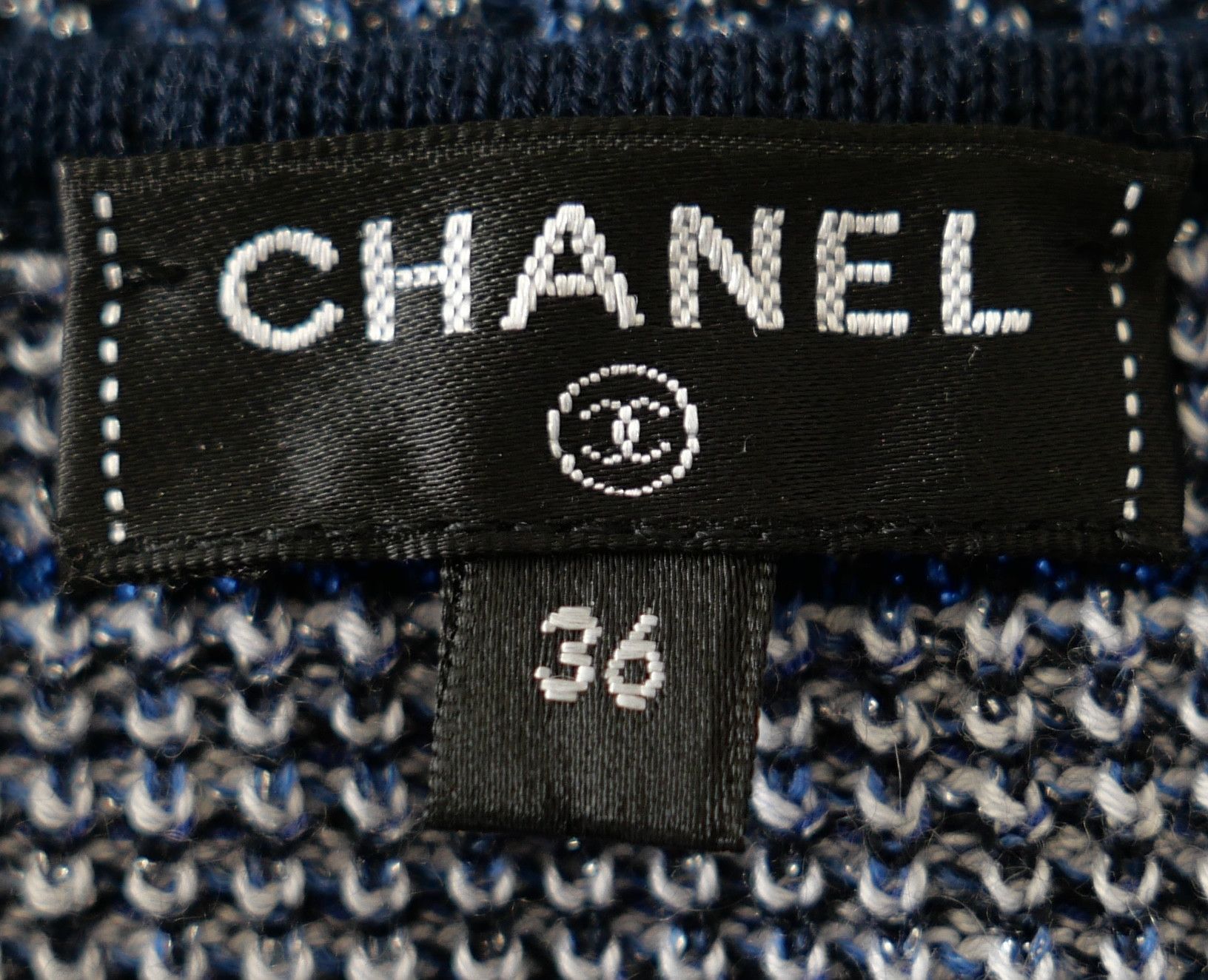 Chanel Chanel Spring 2017 Navy & Silver Striped CC Button Knit Top Size XS / US 0-2 / IT 36-38 - 7 Thumbnail