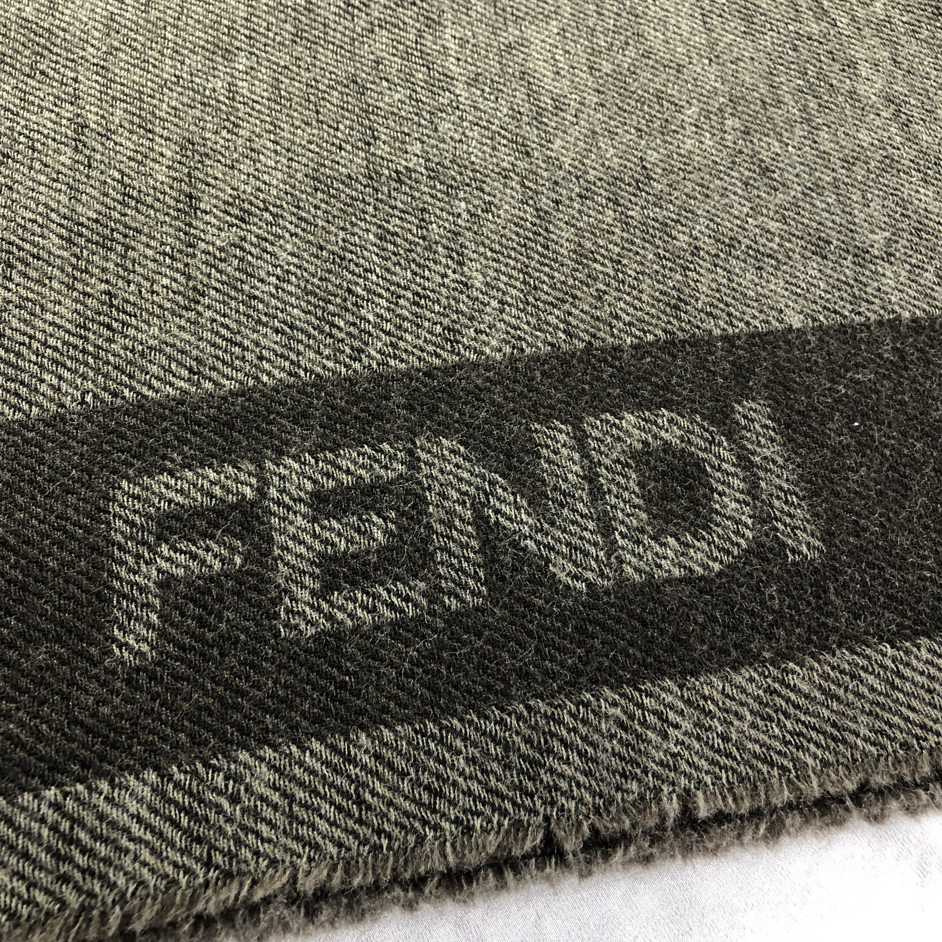 Fendi Fendi Wool Scarf Muffler Neckwear V2307 Size ONE SIZE - 5 Thumbnail