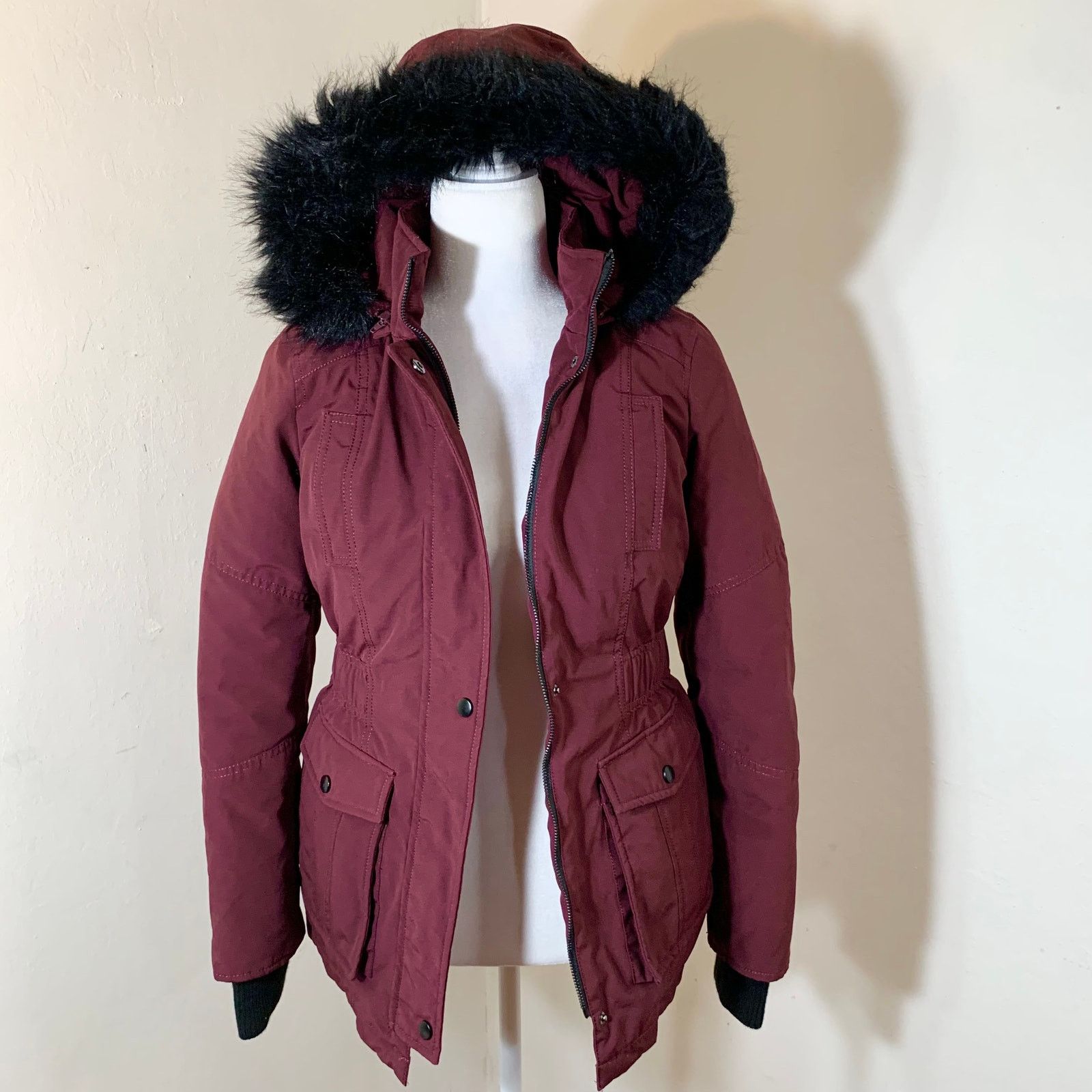 Express Express Red Down Puffy Jacket size XS Size US XS / EU 42 / 0 - 13 Thumbnail