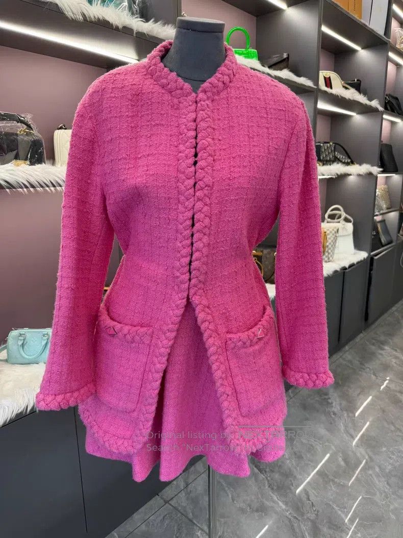 Valentino Valentino Rose pink sheep coat coat Size XS / US 0-2 / IT 36-38 - 1 Thumbnail