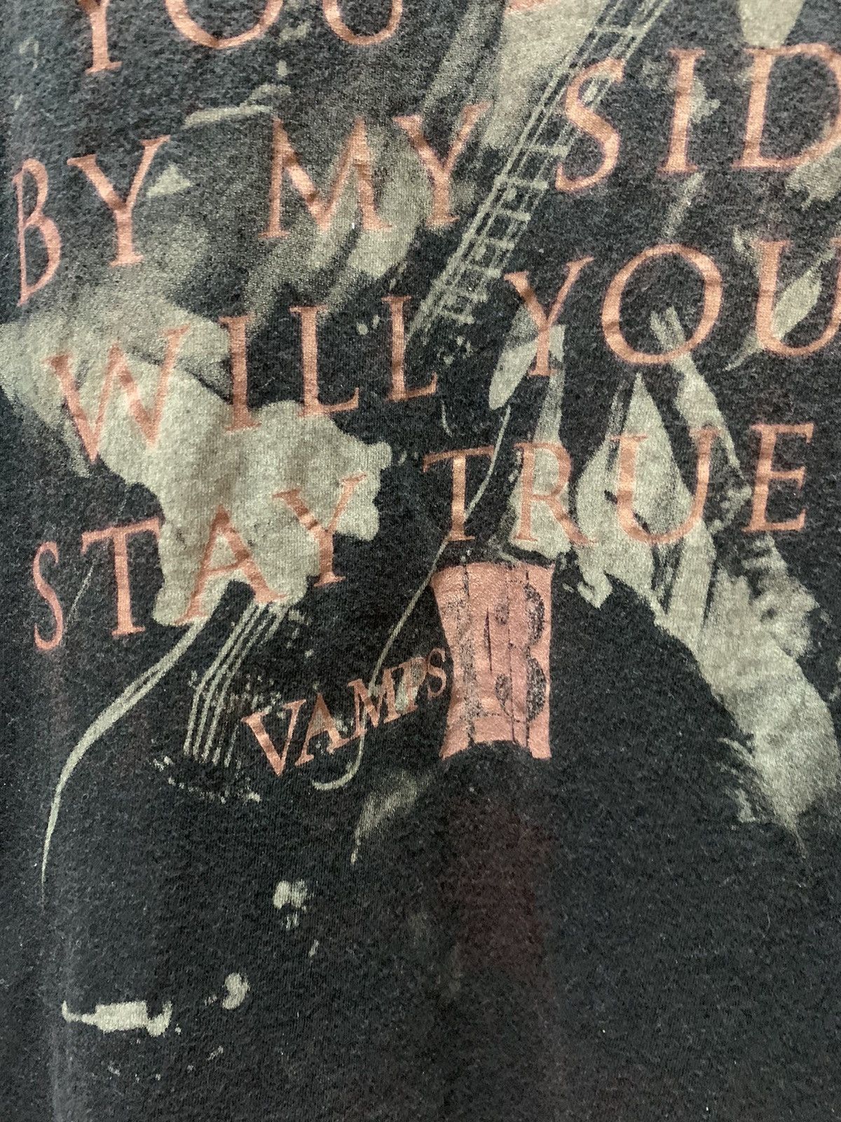 Japanese Brand Vamps Japanese Band Rock Tee Size US S / EU 44-46 / 1 - 3 Thumbnail