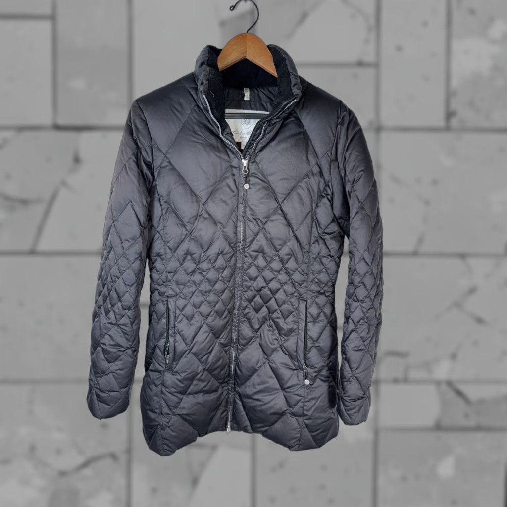 Eddie Bauer VINTAGE Eddie Bauer Black Quilted Parka Womens S 650 Down Jacket Women's Regular Size Small Parka Quilted 650 Down Black Womens Size S / US 4 / IT 40 - 1 Thumbnail