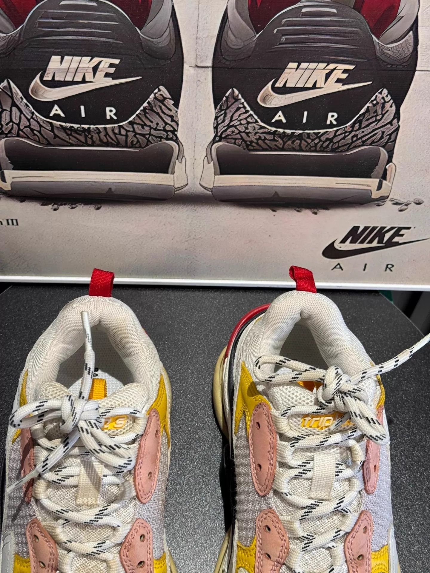 Balenciaga Balenciaga Triple S Distressed Wmns White/Pink Sneakers Size US 7.5 / IT 37.5 - 3 Thumbnail