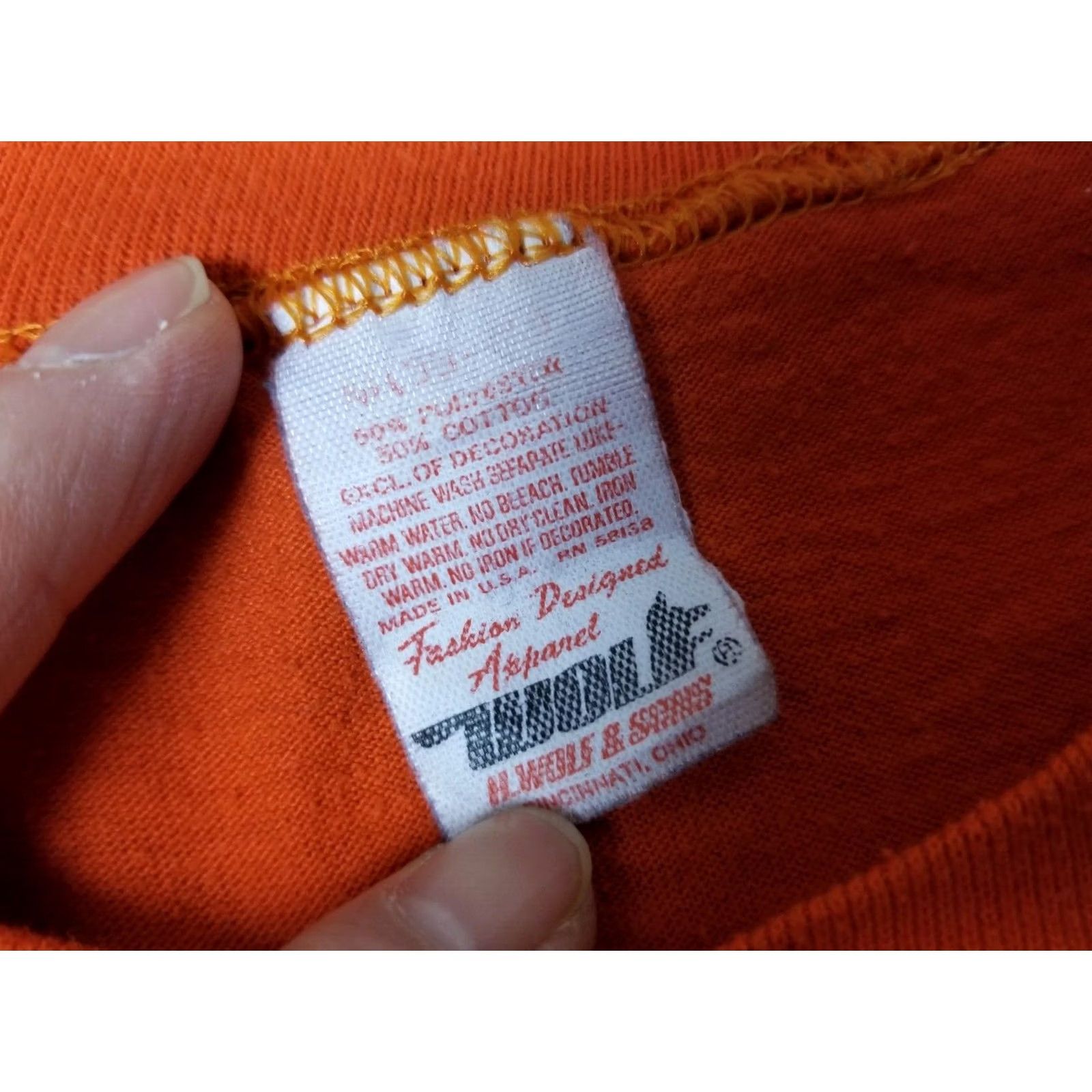 Vintage VINTAGE PANTHER COUNTRY PRINT ORANGE T-SHIRT SZ MEDIUM 50/50 Shirt Mens Size M Orange 80s USA Vintage Band Retro Rock Tropical USA Size US M / EU 48-50 / 2 - 3 Thumbnail