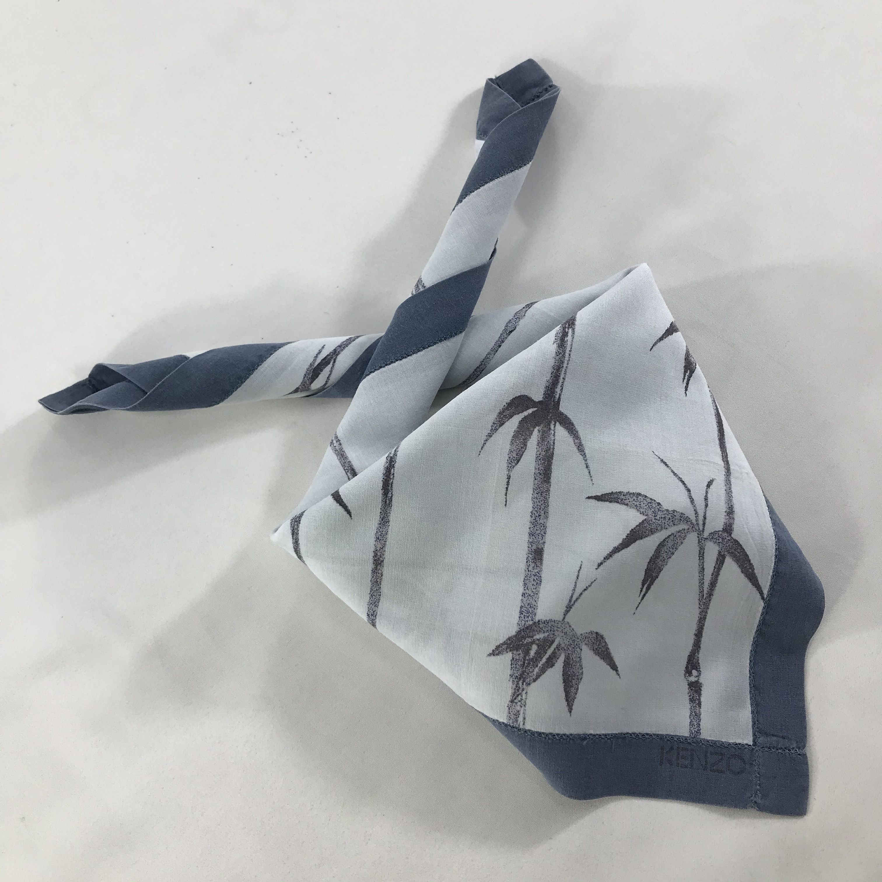 Kenzo × Vintage Kenzo Bandana / Handkerchief / Neckerchief - S1305 Size ONE SIZE - 4 Thumbnail