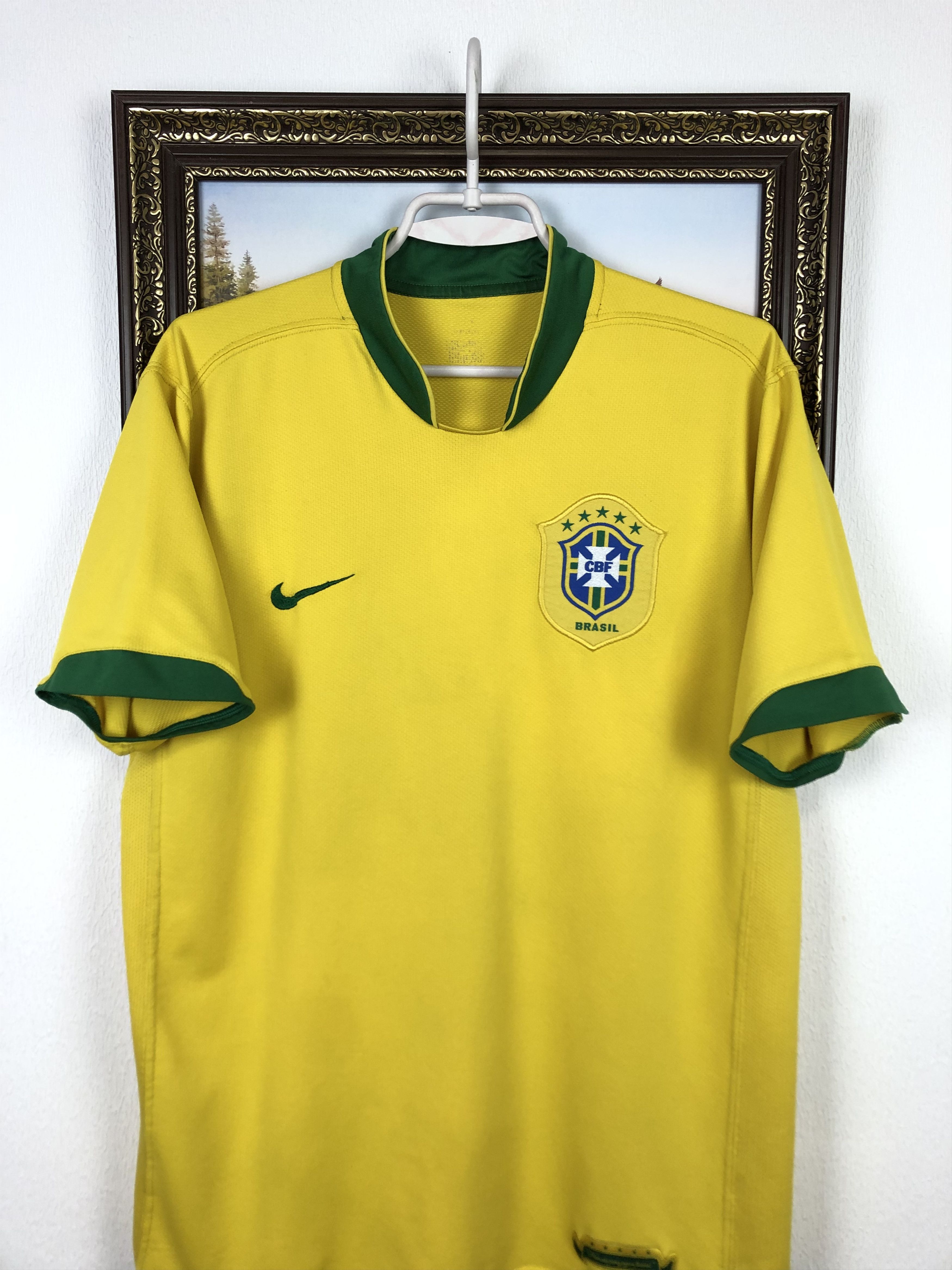 Nike Brazil Home football shirt 2006 Soccer Nike Jersey Trikot Size US M / EU 48-50 / 2 - 2 Thumbnail