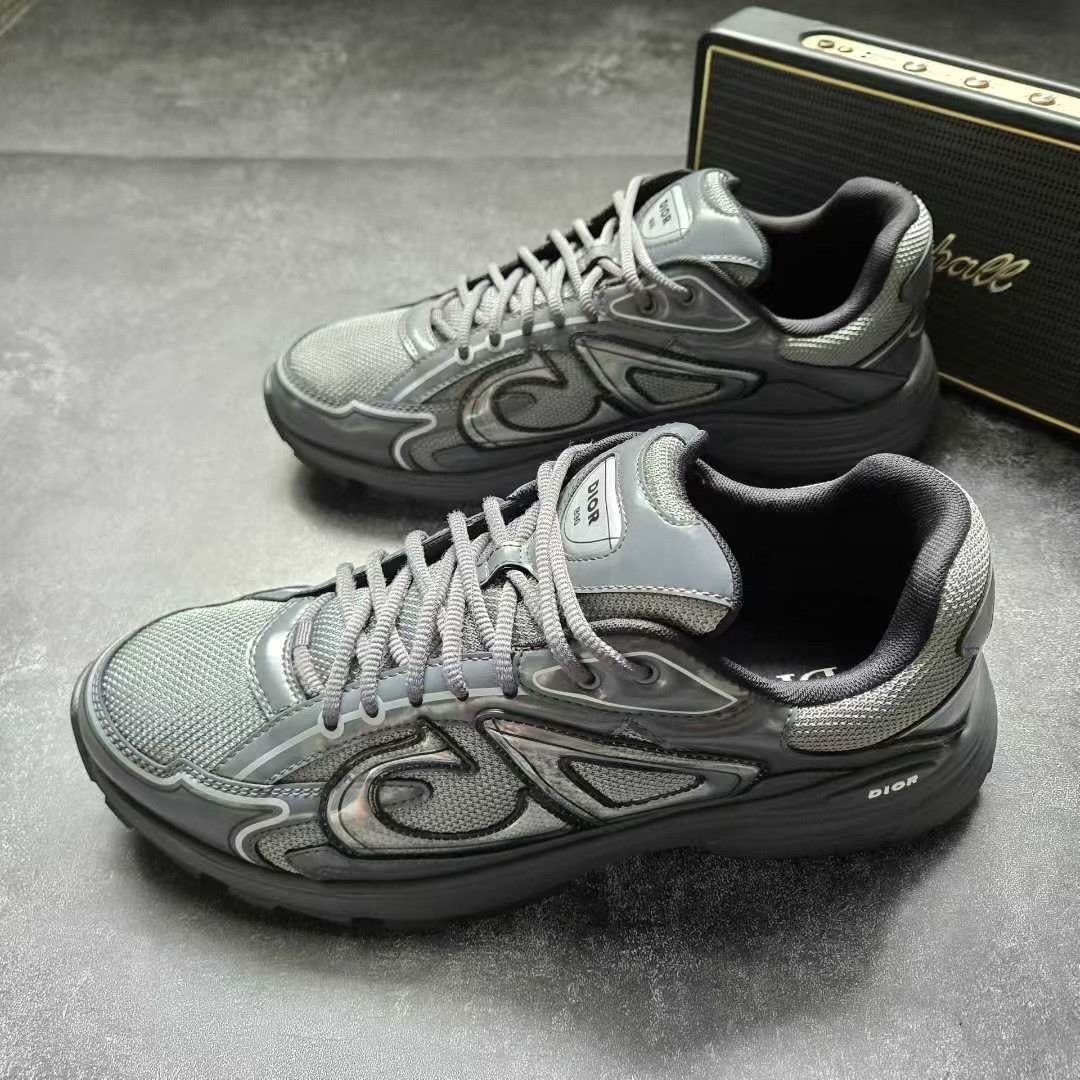Balenciaga Balenciaga Patent Multi Lowtop Sneakers 30 Men Size US 10 / EU 43 - 1 Thumbnail