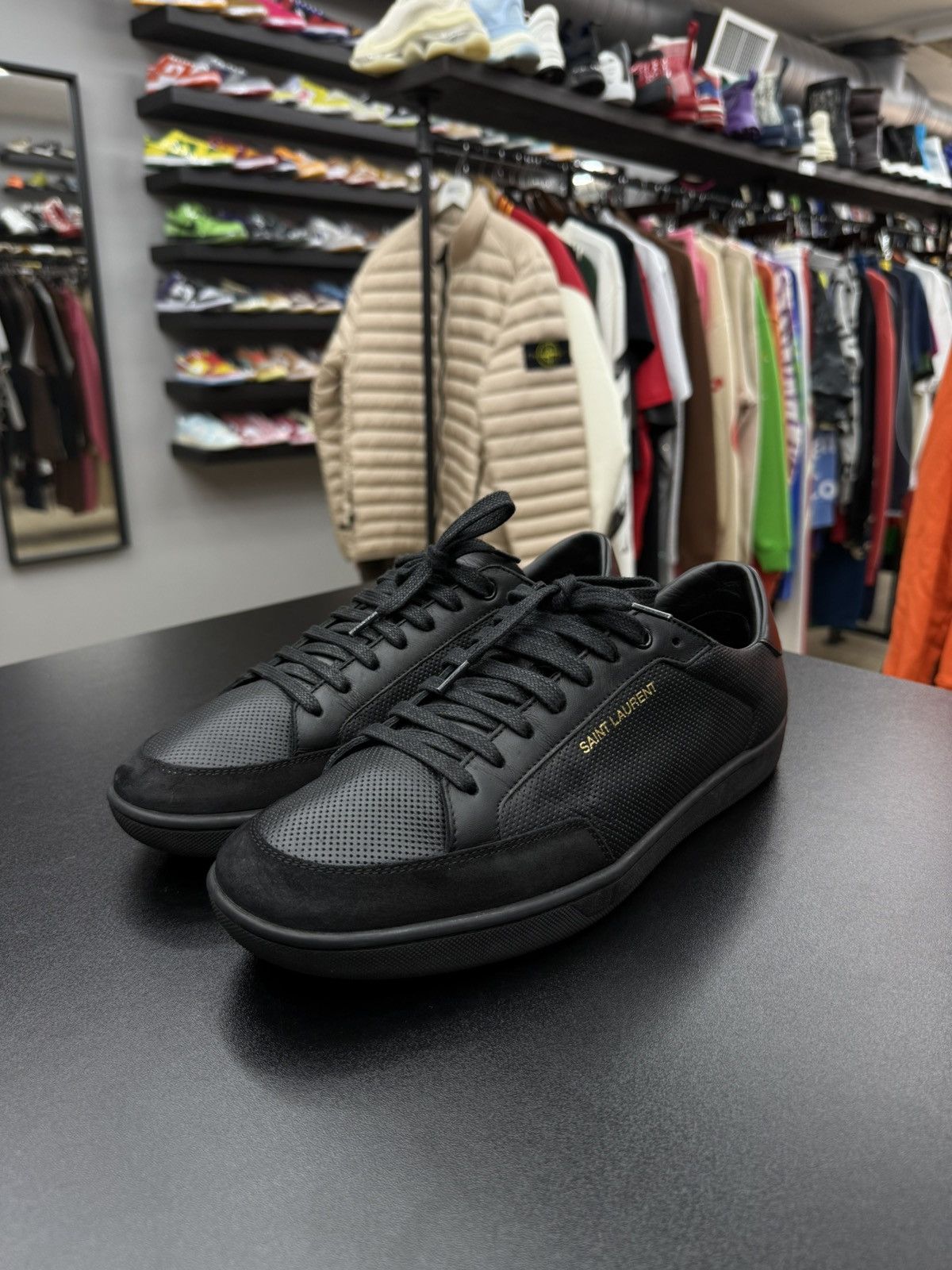 Saint Laurent Paris Saint Laurent Court Classic SL 10 Low Perforated Black 10 US Size US 10 / EU 43 - 9 Thumbnail