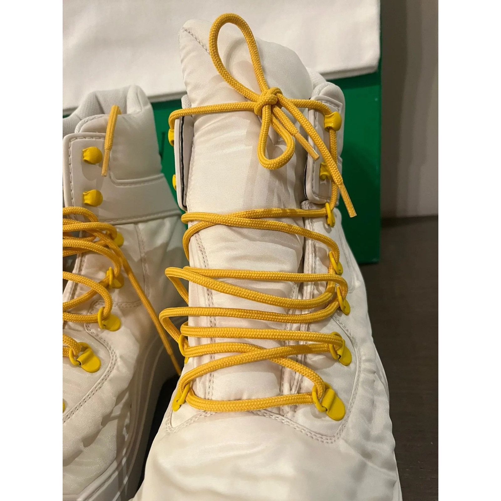 Bottega Veneta o1rshd1 Puddle Bomber Boots in String / Egg Yolk 43 Size US 10 / EU 43 - 12 Thumbnail